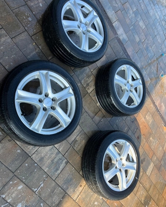 Volvo V70 cena 27500 przebieg: 331000, rok produkcji 2010 z Skórcz małe 106